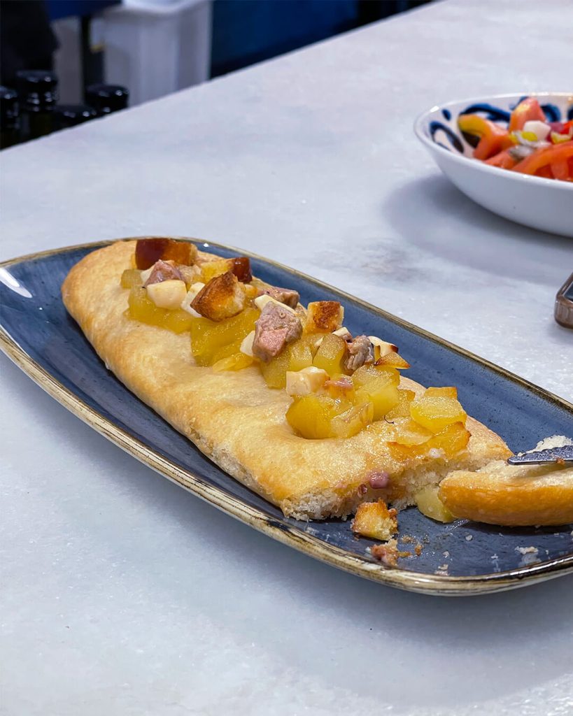 coca de pera y foie