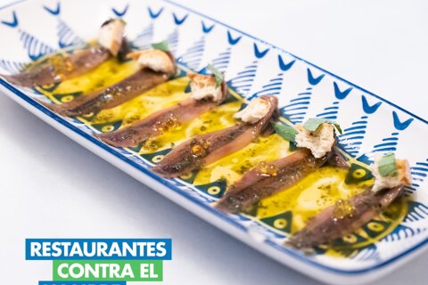 Anchoas “00” con aceite de trufa, miel y albahaca (5 uds.)