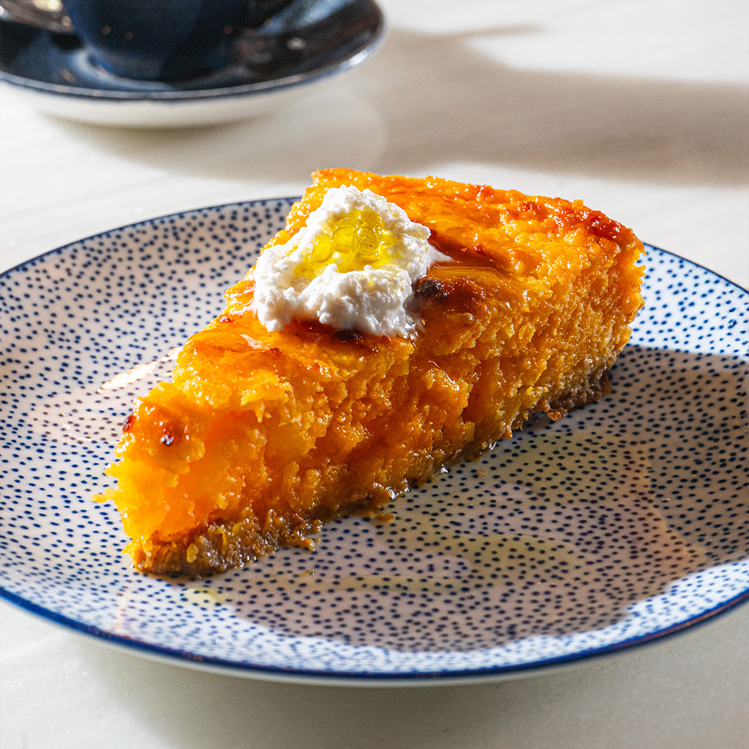 Tarta de Calabaza con Requesón y Miel de Cayena