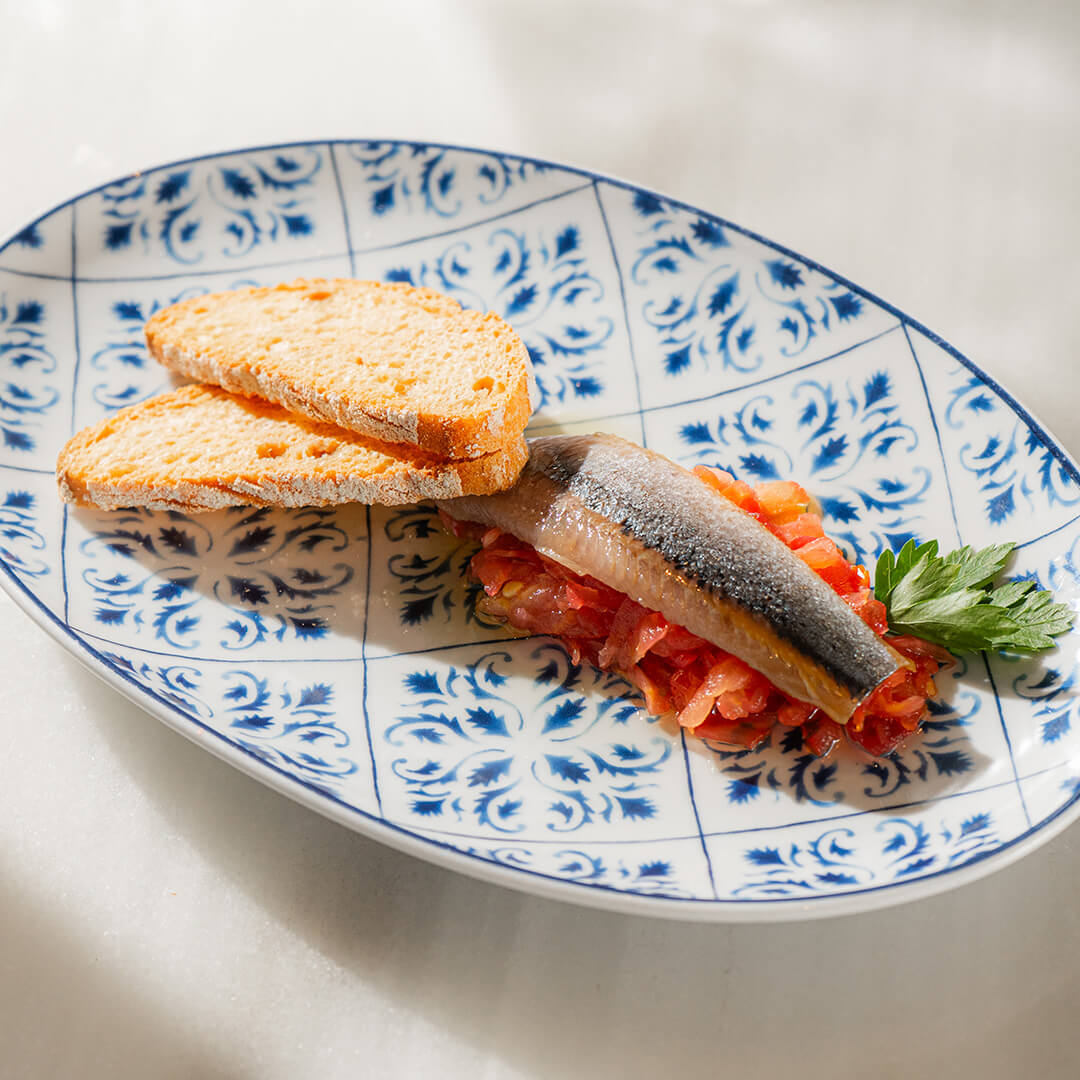 Sardina Ahumada con Tomate rallado y Aceite de Oliva de la Sierra de Espadán